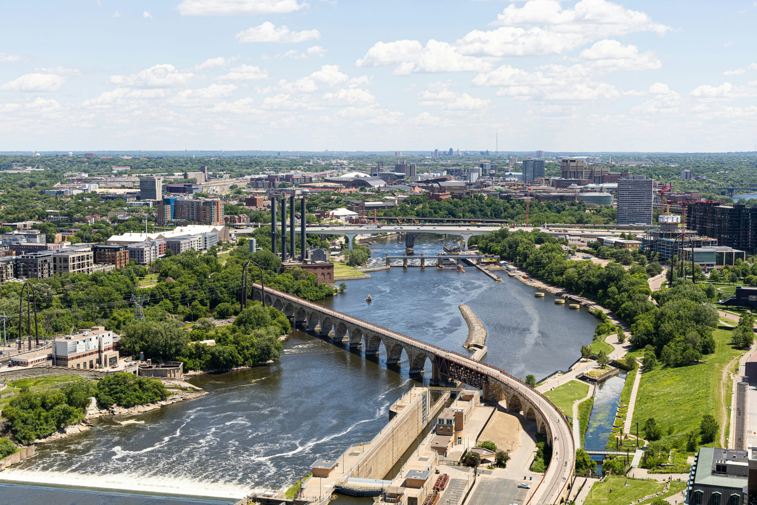 Trump Admin Scales Back 700 Agents in Minnesota Amid New Deal