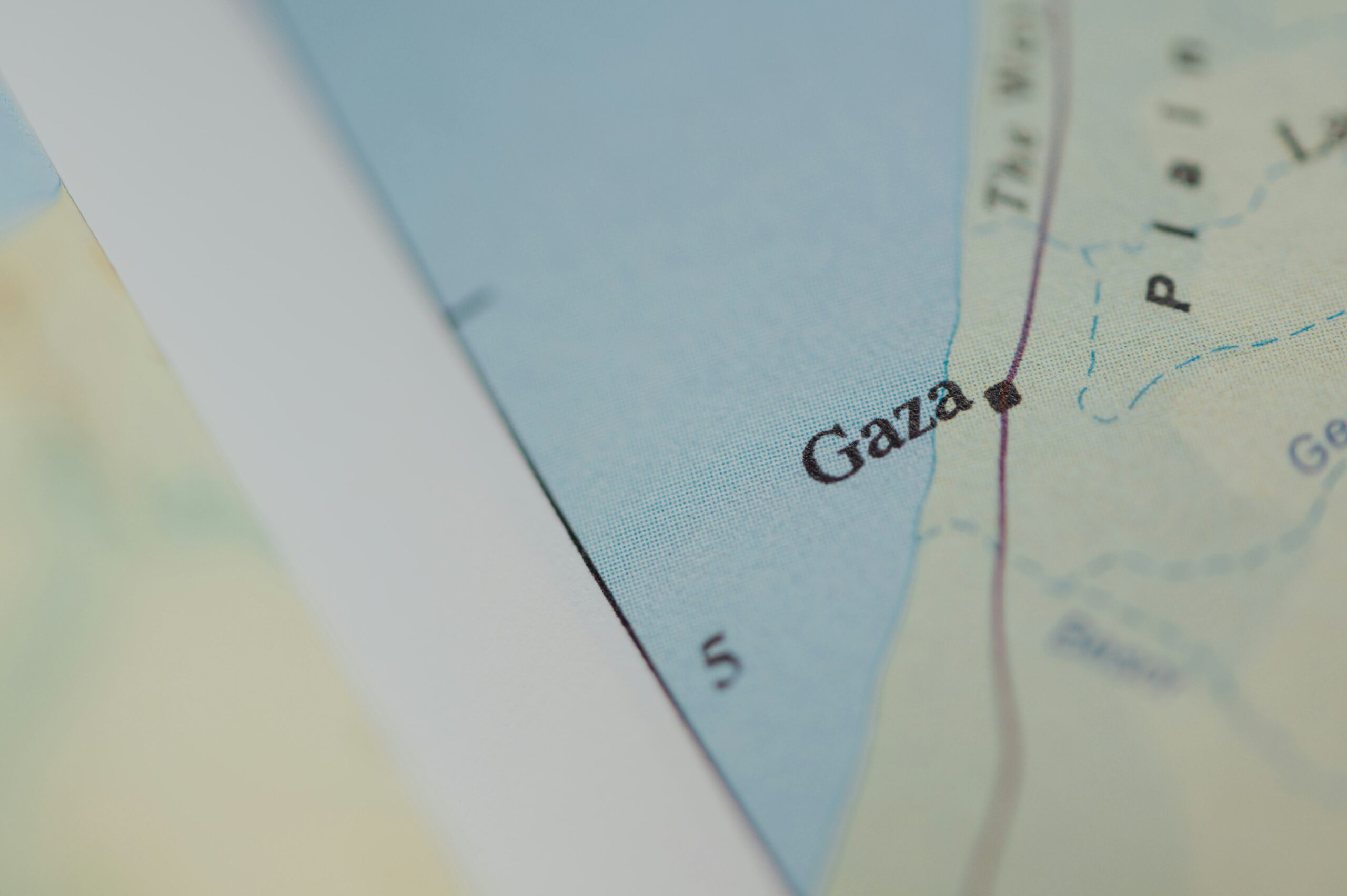 Trump Leads Gaza Peace Effort with $10B Pledge